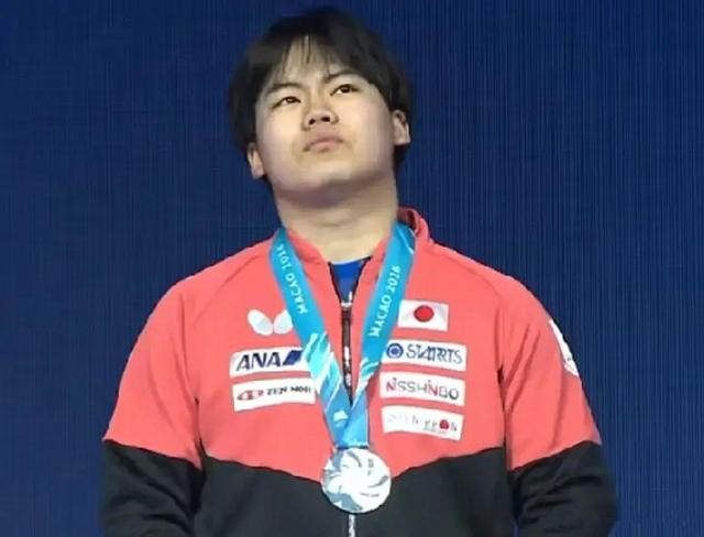 数据预测-养狼多年，诞生国乒最大威胁！松岛辉空：中国练1年堪比日本10年|王楚钦|世界杯|男单|乒超联赛|重庆_新浪体育_新浪新闻